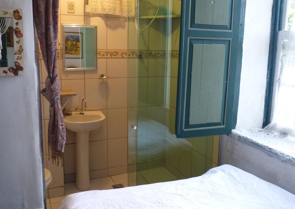 Pouso Das Glicinias - B&B Ouro Preto  Luaran gambar